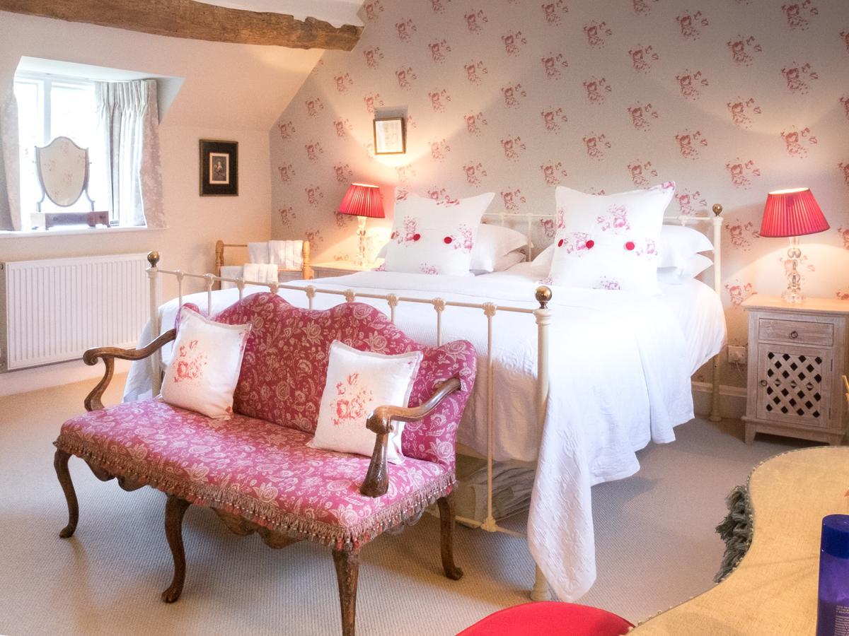 The Old Post Office - Adlestrop Bed & Breakfast ภายนอก รูปภาพ
